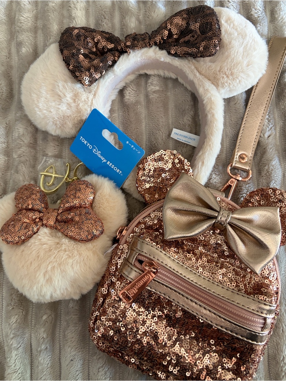 Loungefly Disney Wristlet & Disney Parks Accessories Bundle